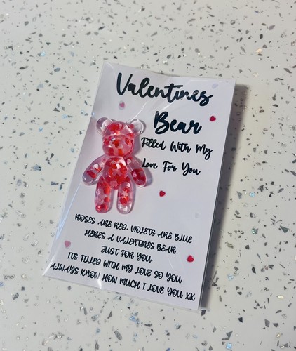 Valentine bear pocket hug - bear,