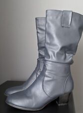 Stunning! Grey Boots size 6 by