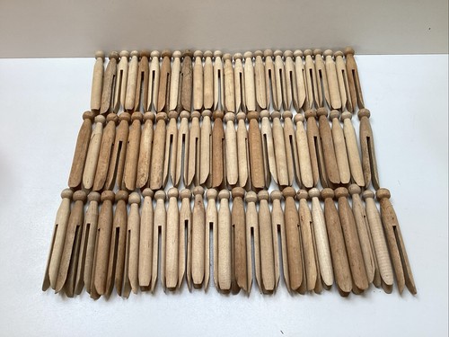 Vintage dolly pegs - 74,