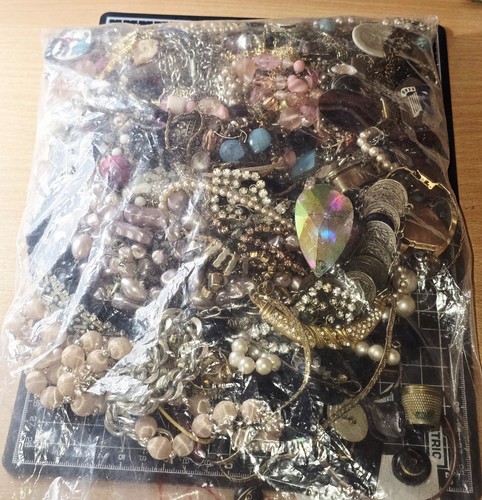Job lot vintage costume - lot,