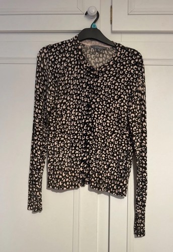 Principles black and cream
