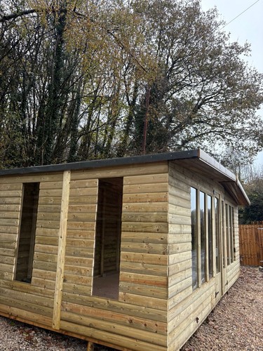 Wooden 8 timber - x,