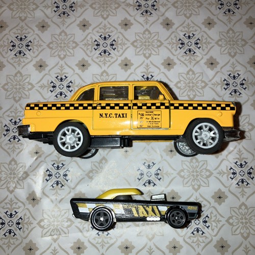 Bundle diecast taxi cars - diecast,