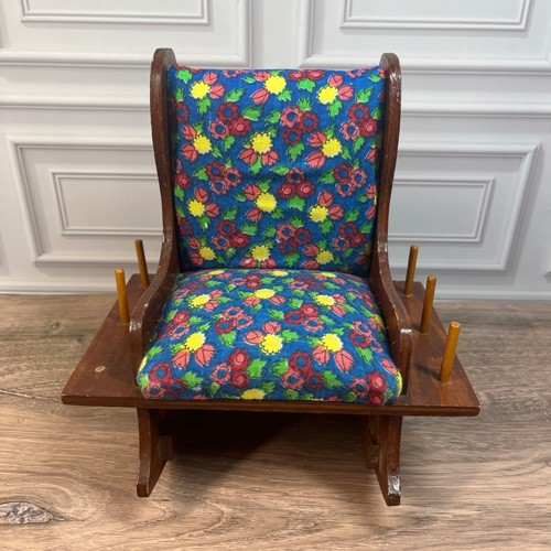 Vintage wooden rocking chair - wooden,