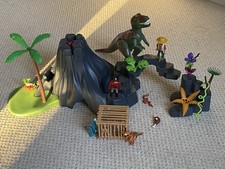 Playmobil Dinosaurs Erupting
