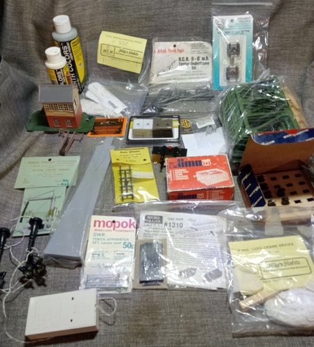 Model railway guage parts - railway,