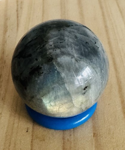 Medium labradorite crystal - medium,
