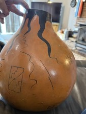 Robert Bennett Gourd Art Hand