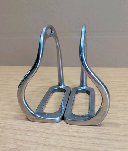 Bent leg safety stirrup - 4,