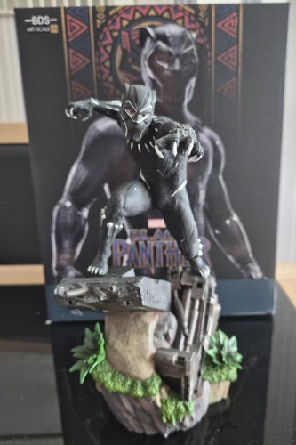 Iron studios black panther - studios,