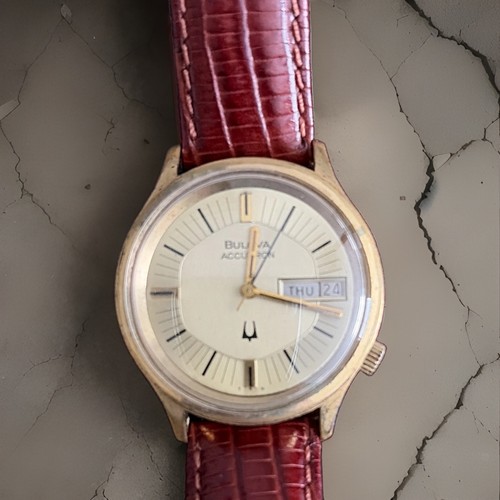 Bulova accutron vintage men - accutron, men's