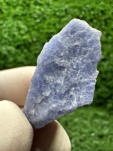 Tanzanite crystal with color - tanzanite,
