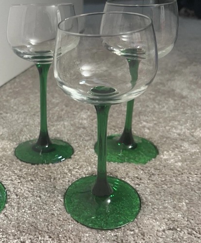 Green stem etched wine - green,