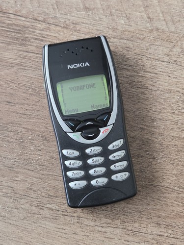 Nokia 8210 unlocked - -, no