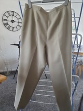 Ladies Size 20 Berketex Green