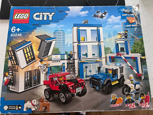 Lego city 60246 police station - police,