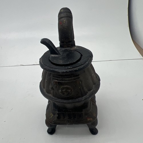 Vintage cast iron miniature - cast,