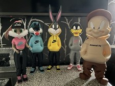 looney tunes models Bugs Bunny