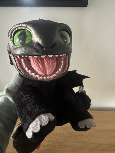 Dreamworks how train - dreamworks, to