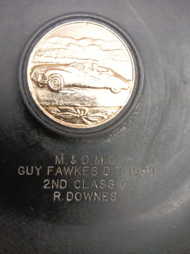 Vintage 1968 dmc - m&dmc, guy