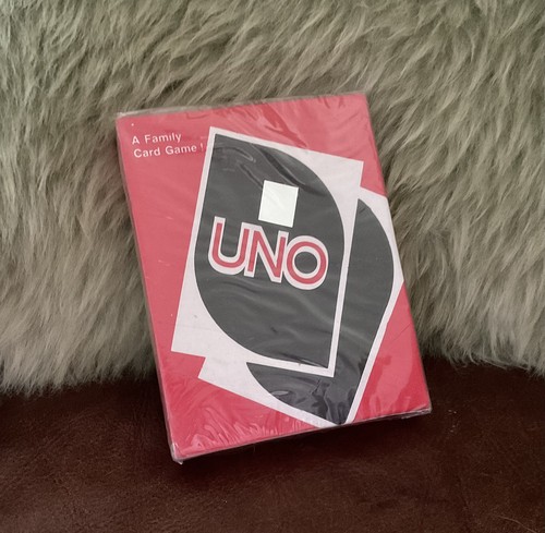 Vintage uno card game mendi - uno,
