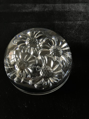 Vintage daisy design - vintage,