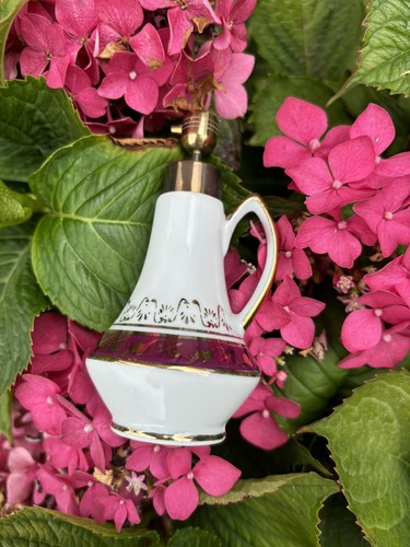 Vintage perfume atomiser - vintage,