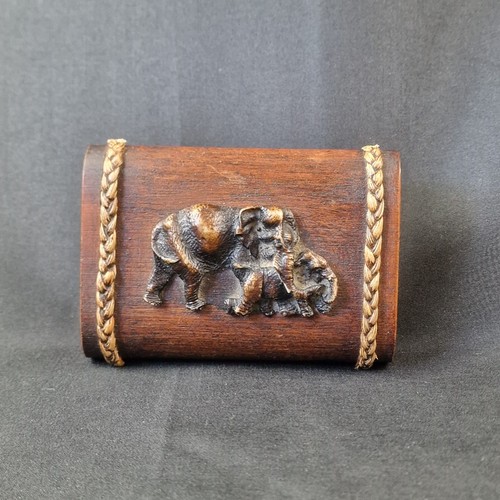 Vintage wooden trinket box - vintage,