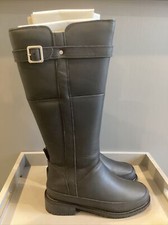 Emu Australia Natasha Long