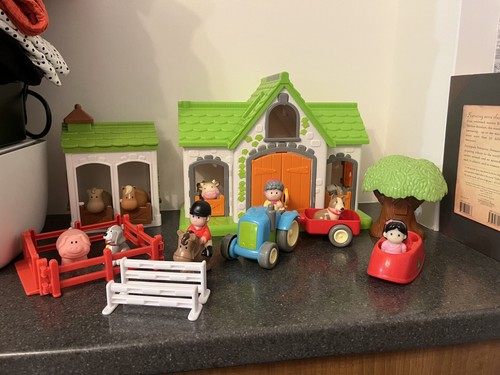 Elc happyland farm - elc, stables