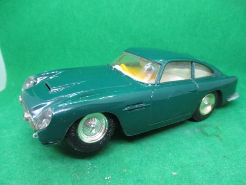 Vintage scalextric aston - vintage,