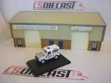 Oxford Diecast Automobile