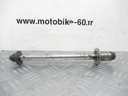 Suzuki 500 front wheel - suzuki,