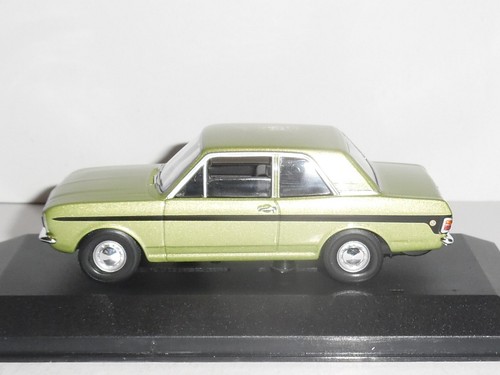 Corgi vanguards va04121 ford - vanguards., `ford