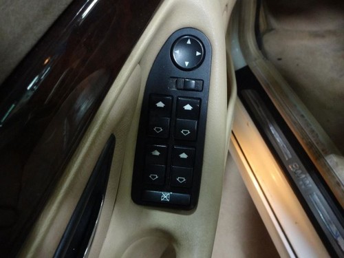 Driver front door switch - front,