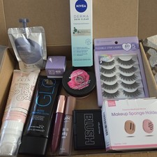 Make-up And Skincare Bundle