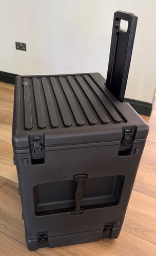 Skb r8uw rolling rack - skb,