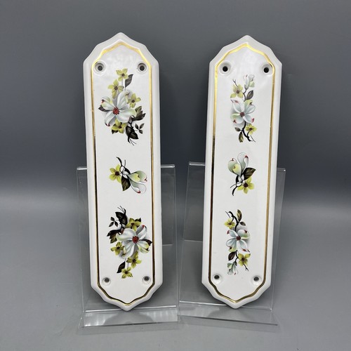 Vintage ceramic door finger - vintage,