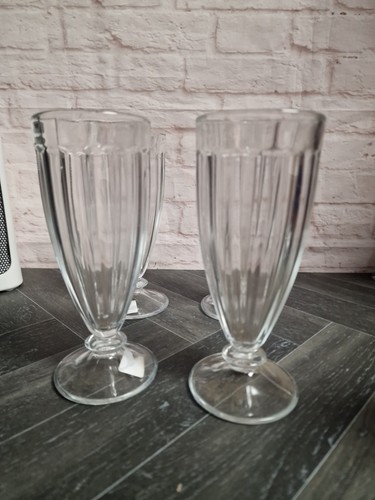 Milkshake glass dessert - 12,