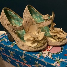 Irregular Choice Can't Touch