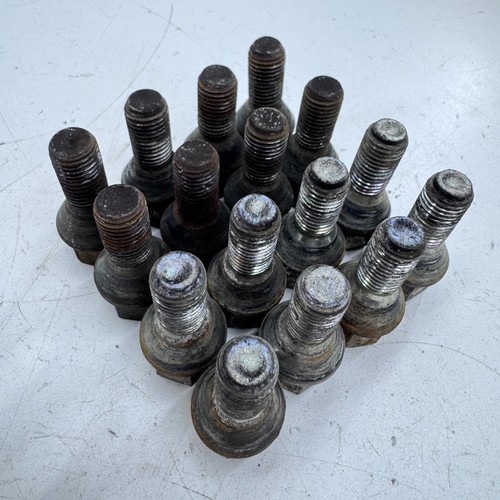 Vauxhall corsa wheel nut set - d,