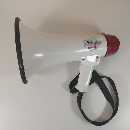 Working megaphone pitbull - working,