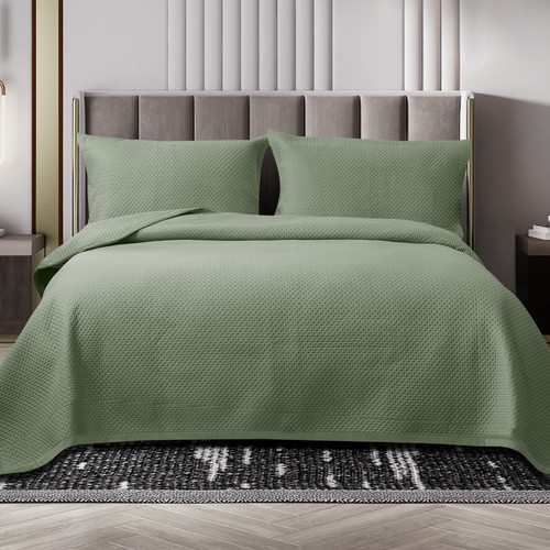 Piece embossed bedspread - embossed,