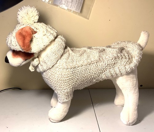 Knitted aran jumper for - aran, small