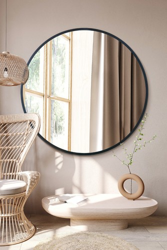 Extra large black round wall - round,