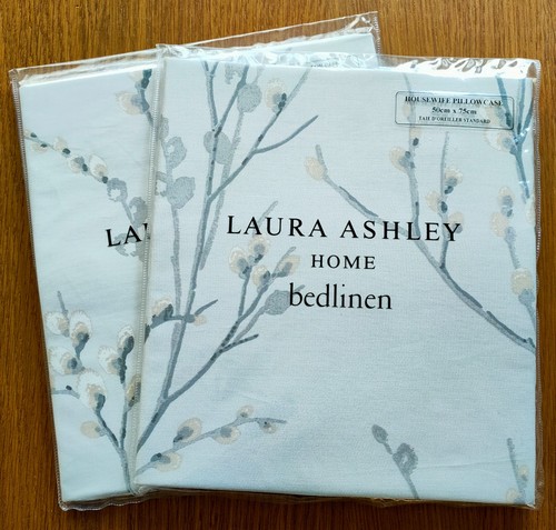 Laura ashley pussy - pussy, willow