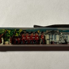 Buckingham Palace London