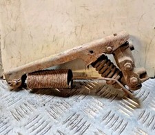 LDV CONVOY BRAKE LOAD SENSING VALVE BRAKE COMPENSATOR 2 PIPE VERSION 1997-2006