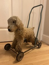 Chiltern toys push along dog