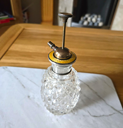 Vintage cut glass perfume - cut‑glass,